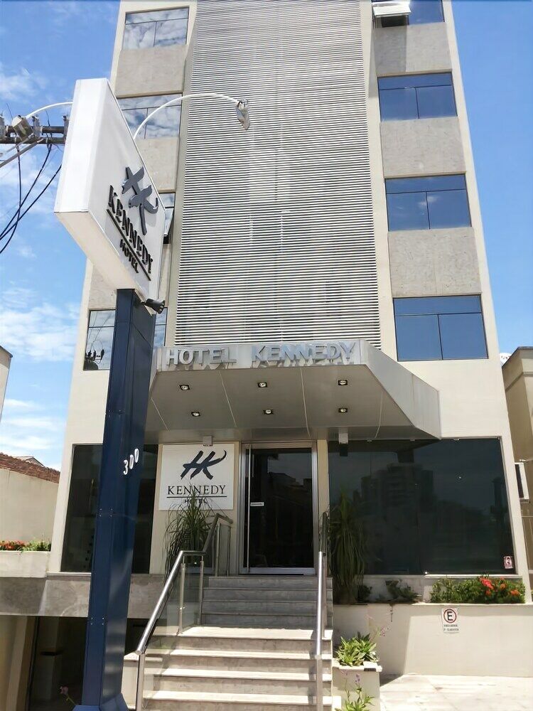 Kennedy Hotel 3*